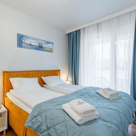 Laba Kolobrzeg Apartamenty Kollataja Z Parkingiem Екстер'єр фото