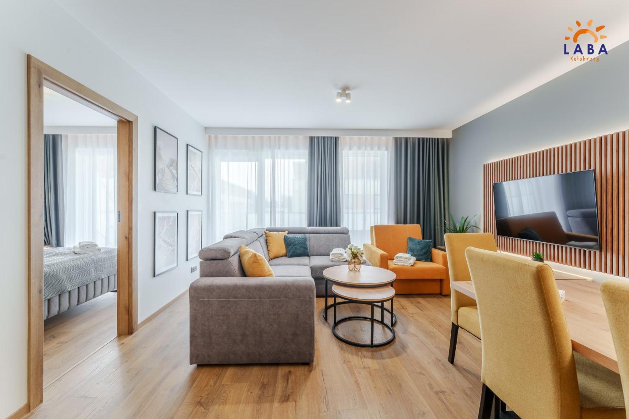 Laba Kolobrzeg Apartamenty Kollataja Z Parkingiem Екстер'єр фото
