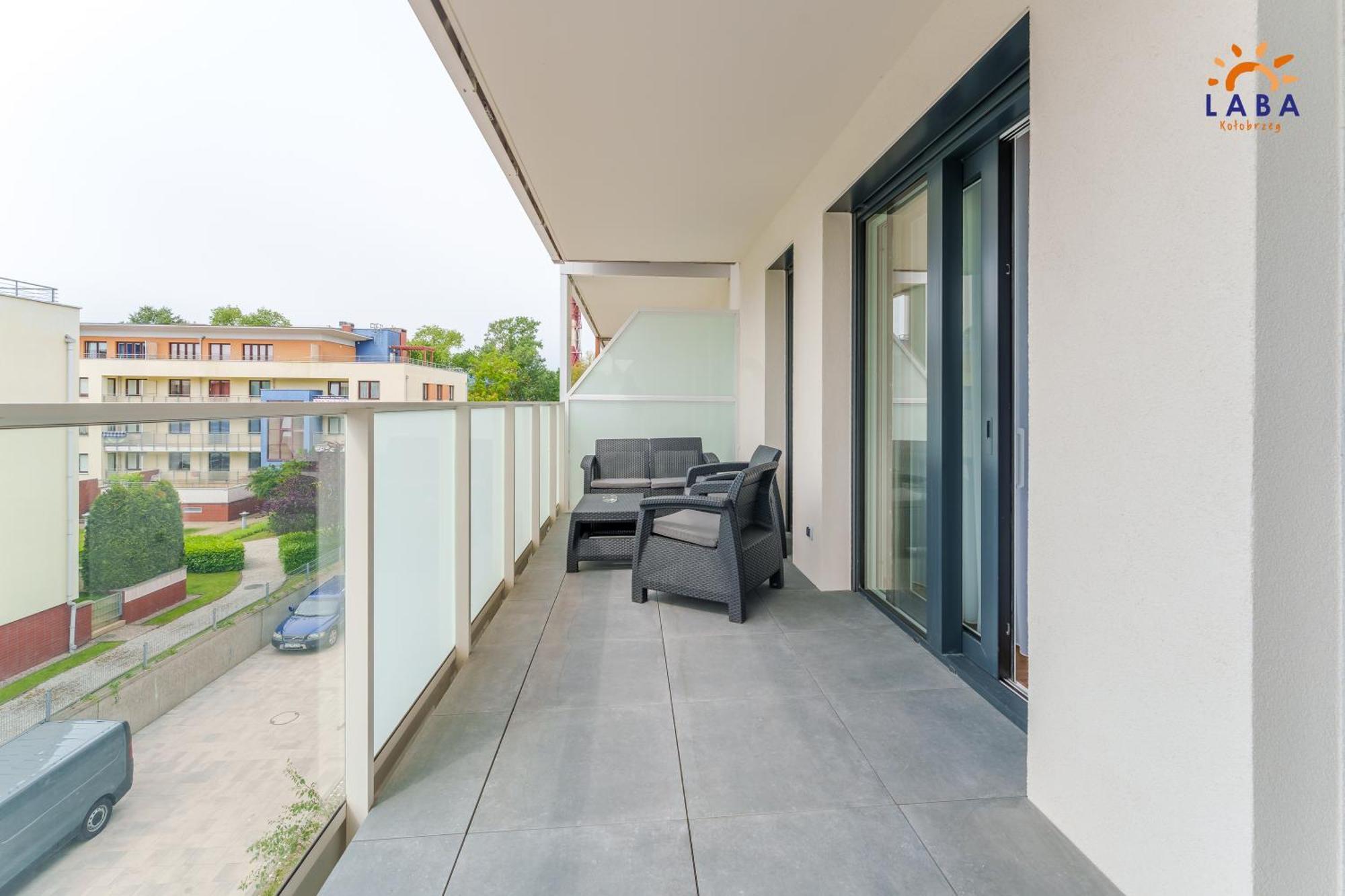 Laba Kolobrzeg Apartamenty Kollataja Z Parkingiem Екстер'єр фото