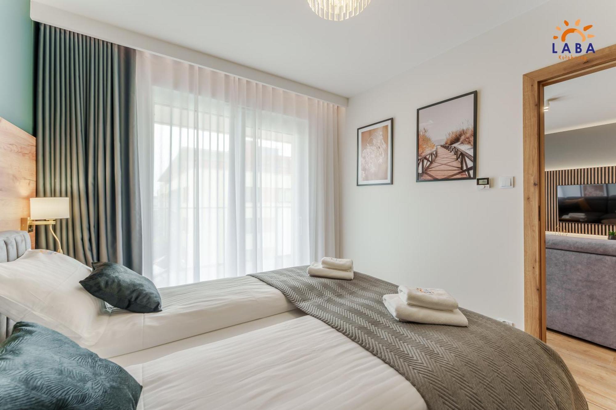 Laba Kolobrzeg Apartamenty Kollataja Z Parkingiem Екстер'єр фото