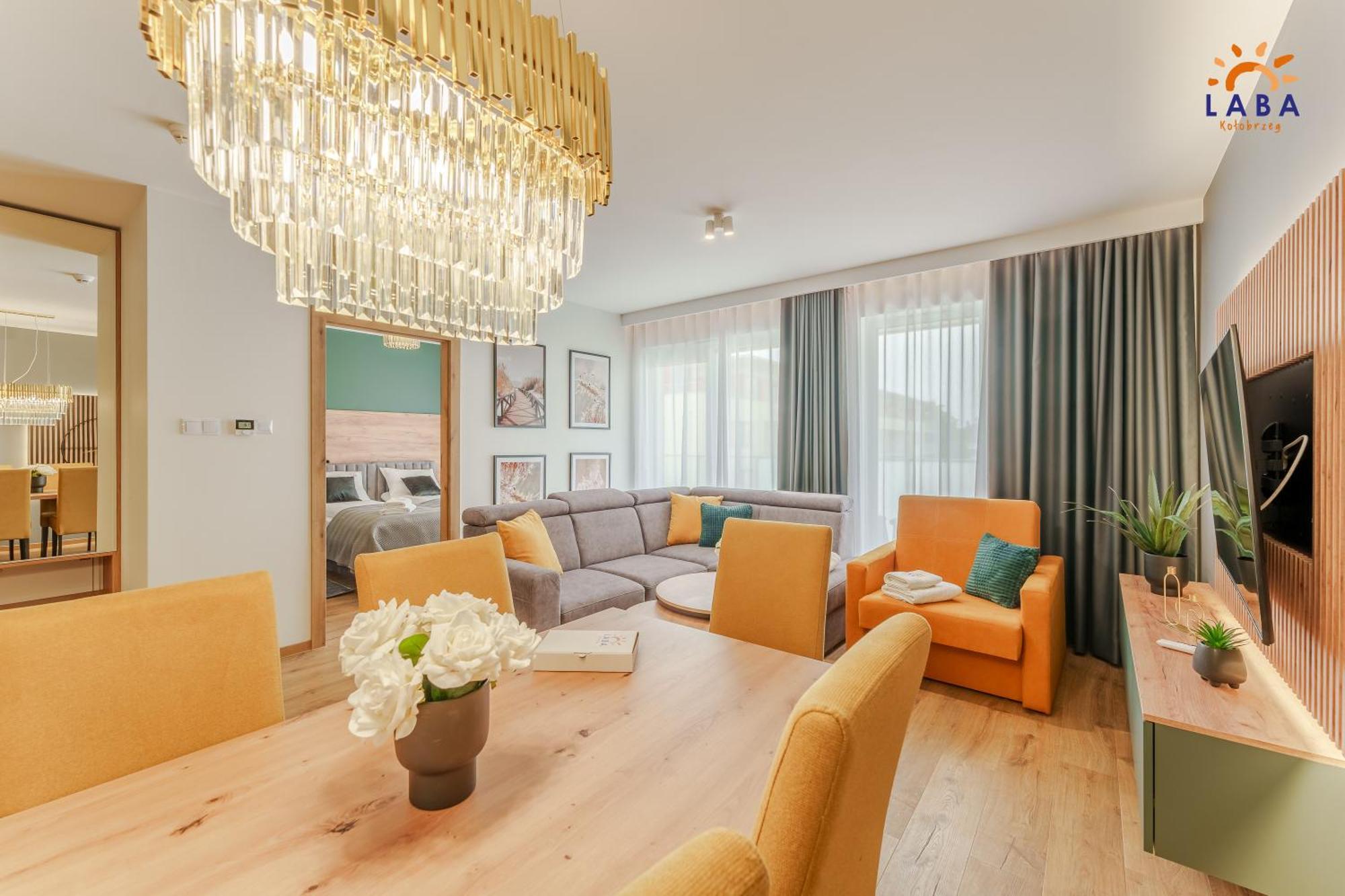 Laba Kolobrzeg Apartamenty Kollataja Z Parkingiem Екстер'єр фото