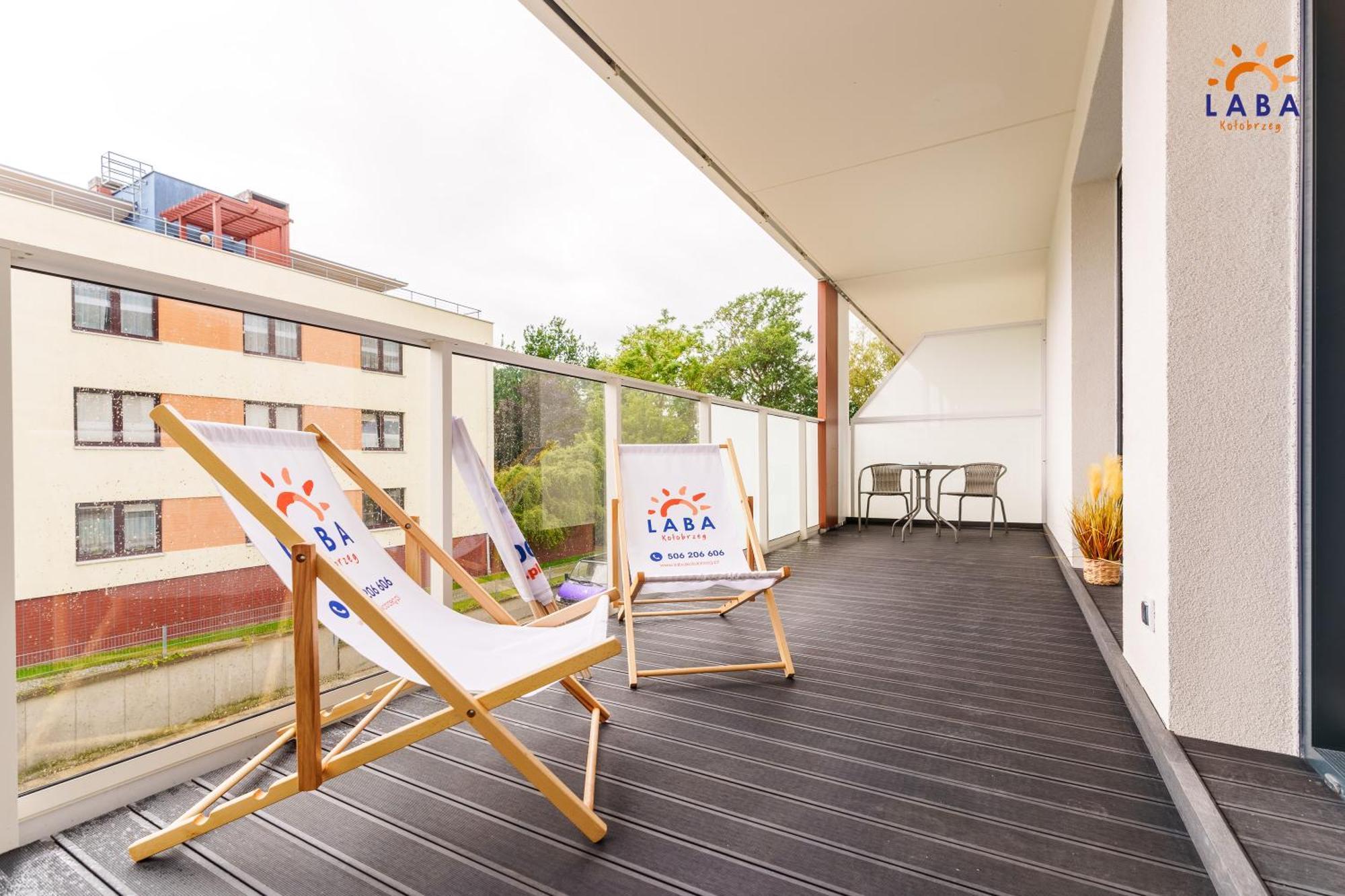 Laba Kolobrzeg Apartamenty Kollataja Z Parkingiem Екстер'єр фото