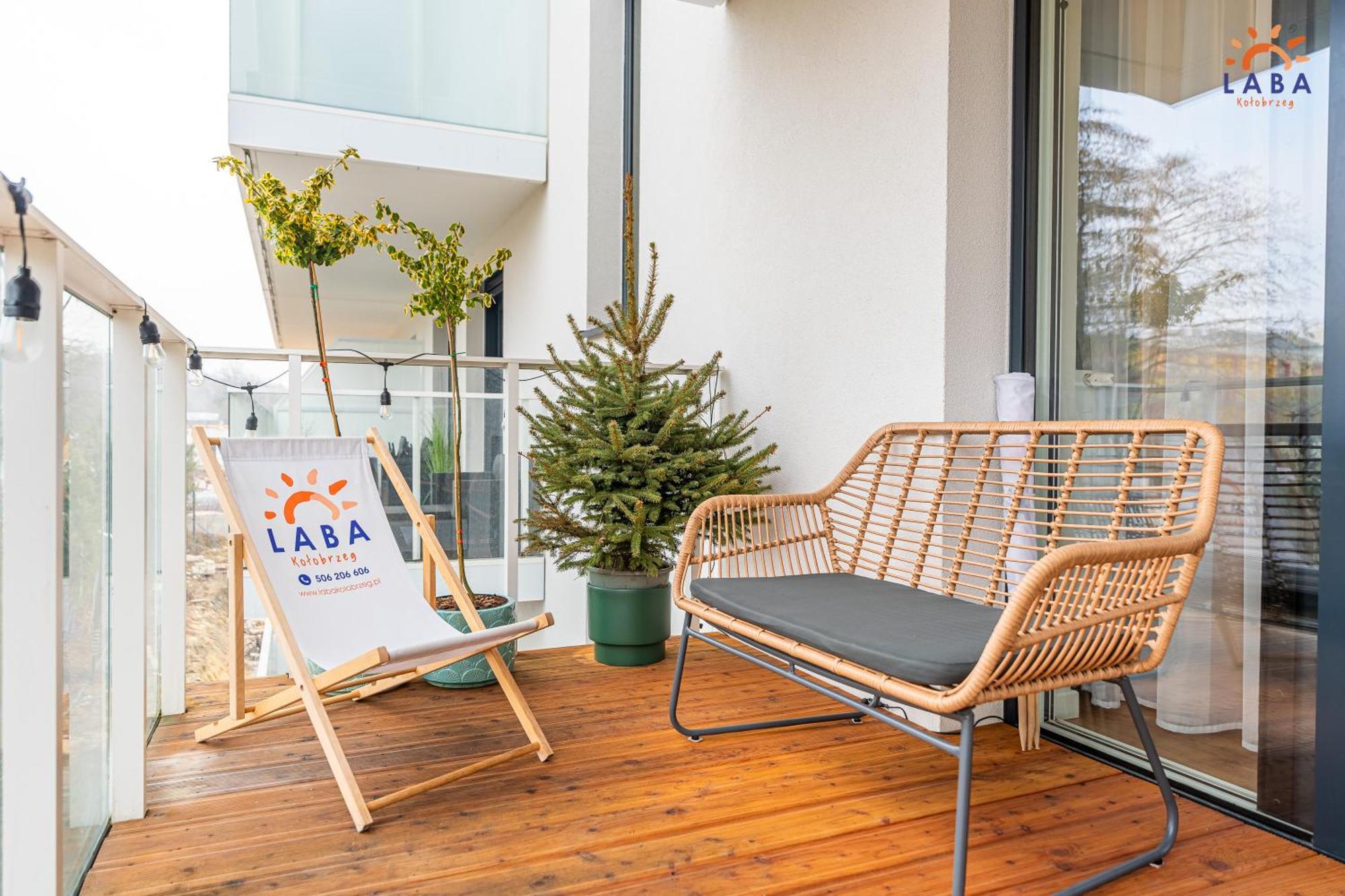 Laba Kolobrzeg Apartamenty Kollataja Z Parkingiem Екстер'єр фото
